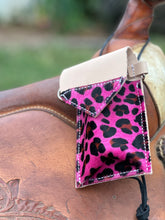 Phone pouch pink cheetah