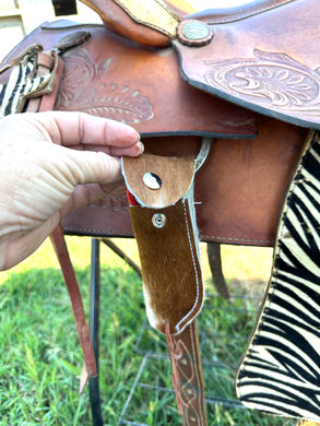 Hoof pick holder cowhide