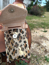 Phone pouch cheetah